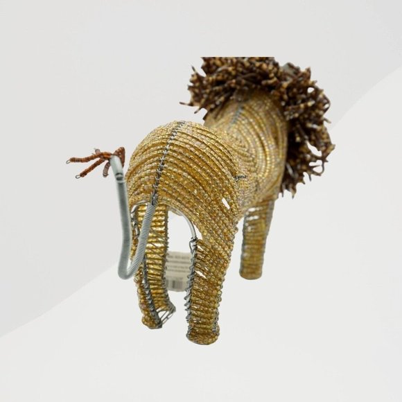 NWT Large Handcrafted Beaded Wire LION-Animal Art Sculpture / Figurine 13”x9" - Picture 6 of 10